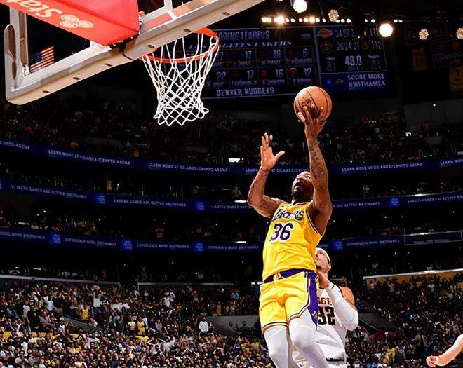 湖人加时险胜掘金 斯玛特神勇防守成胜负手