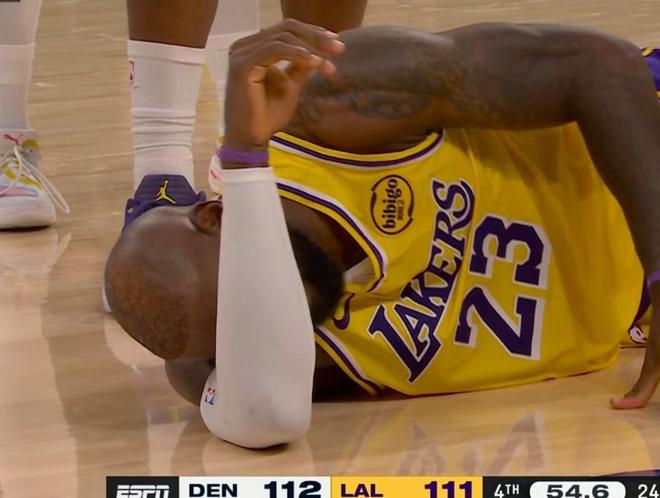 湖人加时险胜掘金 斯玛特神勇防守成胜负手