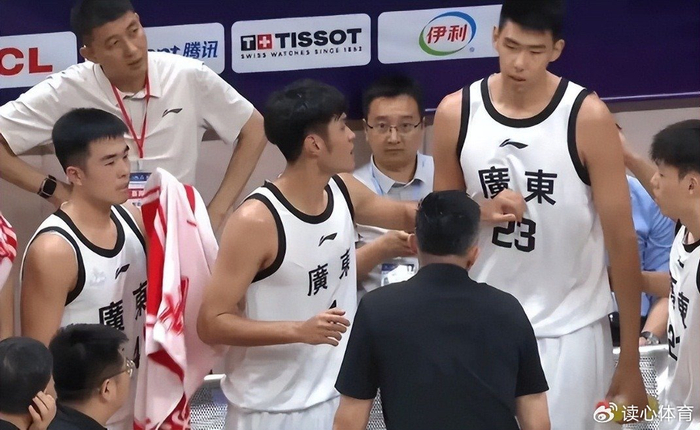 广东宏远外援迟迟未到，回购徐昕补内线短板，