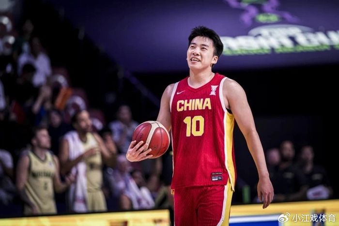 中国留洋球员集体转校引热议，NIL政策重塑NCAA格