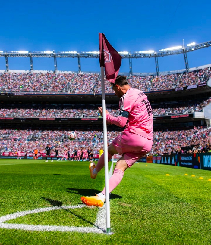 梅西：我不是天生强大 只是天生要强